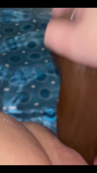 First time ever using a BBC dildo