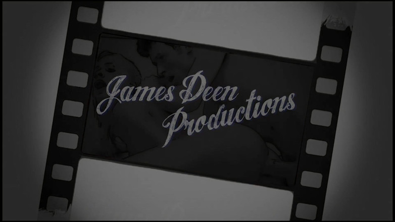 James Deen: Joanna Angel ve Haley Paige James Deen ile eğleniyor