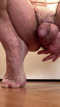 Ass Fingering Bare Foot