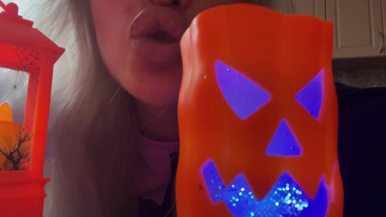 FinDom Goaldigger: Jesteś ładniejsza na różowo - teraz zaknebluj się moimi majtkami i jękiem