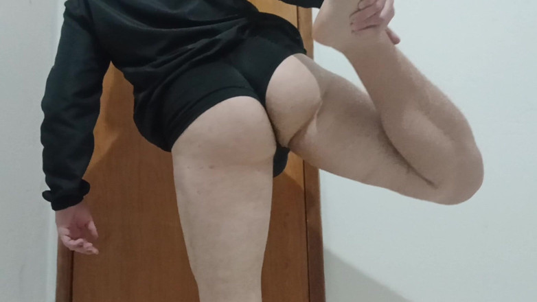 amateurbrazilian: Ukazovat zadek výměnou za iphone