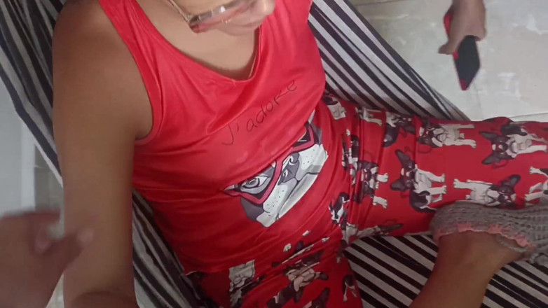 Calvohot70: こっちに来て、君のチンコをしゃぶってやるよ。