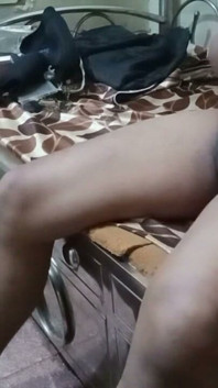 인도 바비 포로로 잡혀 석방
