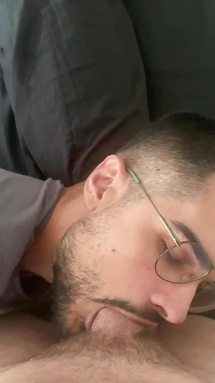 Nenesgaymers: Il me fourre ça dans la gorge