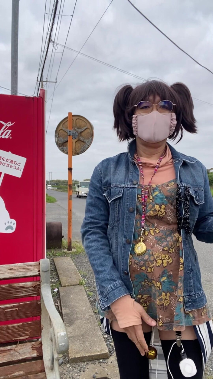 megu2002: No201 Nakupování čaje z automatu