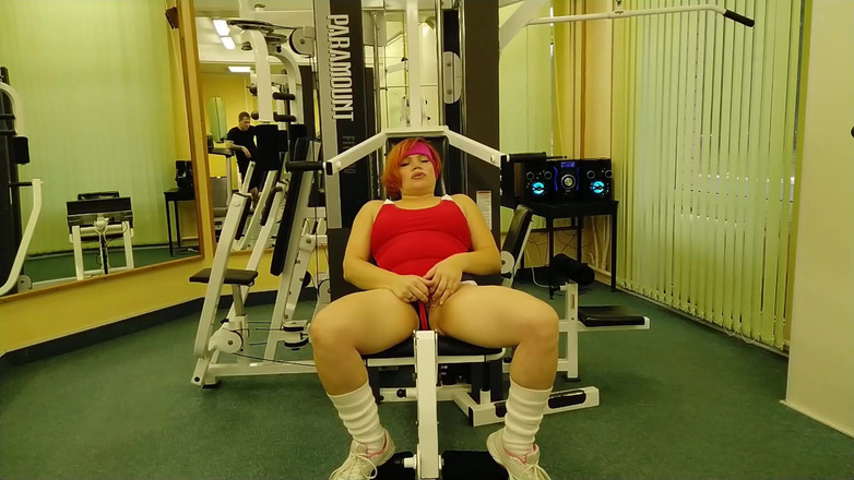 Horny Fuck Teens: Mouse bengkung dikongkek di gim