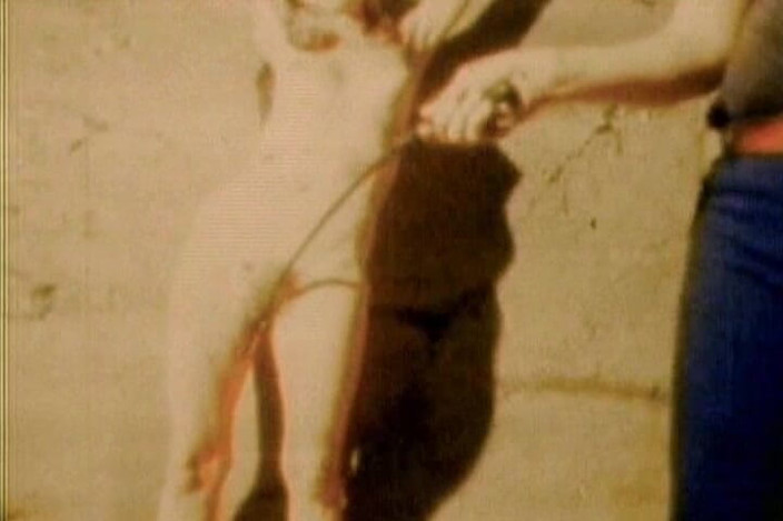Vintage Babes: Винтажный БДСМ-классика в подземелье со связанными покорными в ретро видео