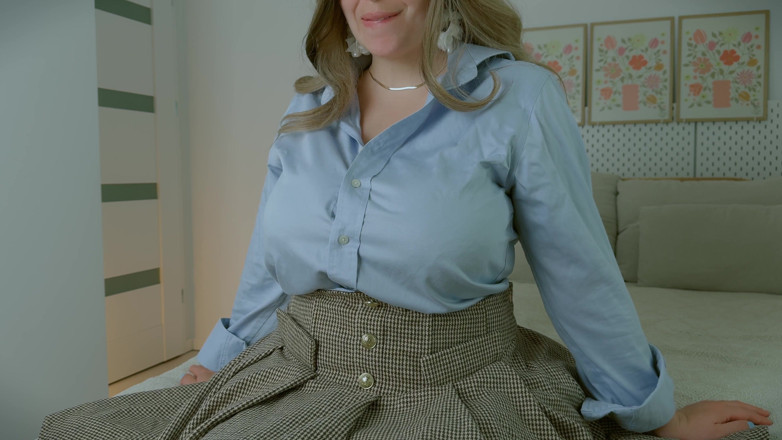 Mrs Wetslavs: 대박 젖탱이의 우아한 통통한 마누라 자위