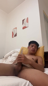 Twink Filipina keras, melancap hingga pancutan mani meleleh