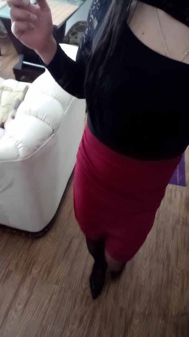 Andrea Travesti Bogota: 엉덩이에 딜도로 걷는 섹시한 크로스드레서