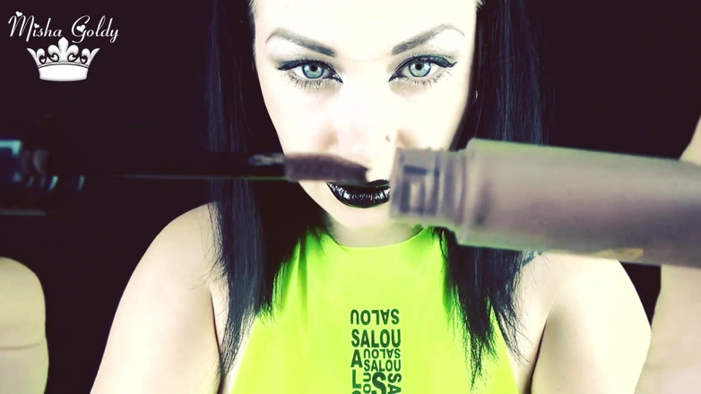Goddess Misha Goldy: ASMR! Ljud av kosmetika