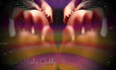 Goddess Misha Goldy: 脚和脚趾的痴迷让你吃掉你的精子！