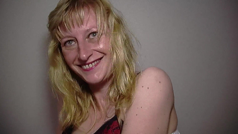 All Those Girlfriends: Hairy blonde mature Susane M fingers her cunt