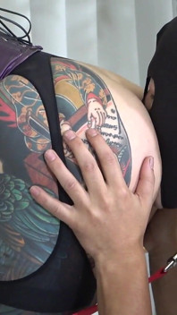 Deodorizing and Licking Armpits, Anus, and Pussy, Mistress Enjoys Pleasure While Making Masochist Remember Her Scent and Taste