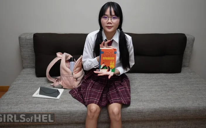 Girls of Hel: What's in My School Bag? Making School Content with My...