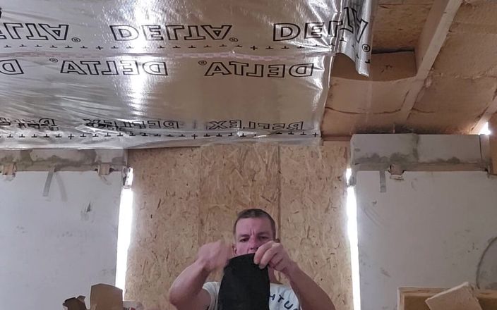 Chris_snoopy_91: Caliente follada después del trabajo con mi consolador