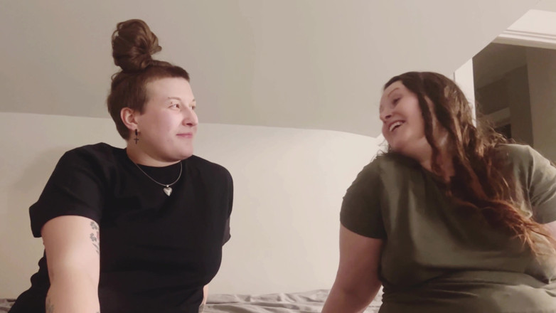 Thekookiejar: Tomboy přítel z armády šuká manželský pár