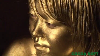 Cocoa Soft: Gold paint