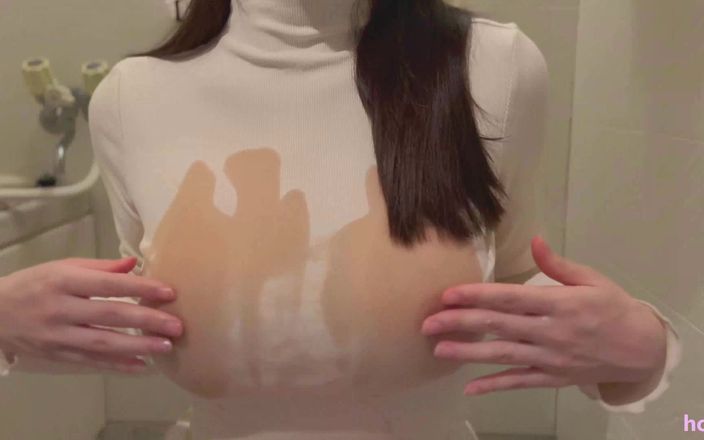 Honokasu: 濡れたワイルドなソロセッションのための服でオイルアップ
