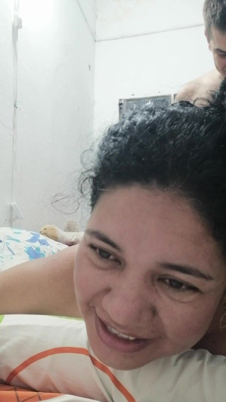 Valkyrie and Luigy Couple: De meest efficiënte melkmeisje leert de trucs van Valkyrie