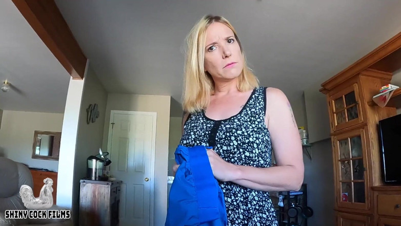 Jane Cane: Stepson reprograms robot stepmom
