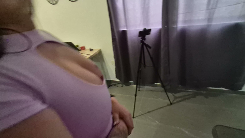 Hot Latina TV: Prepaid Has Sex Without a Condom and Does Not Charge...