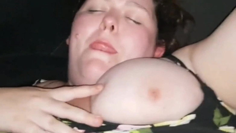 Real homemade BBW BBC porn: Missionario cazzone nero che mi martella la figa grassa bagnata...