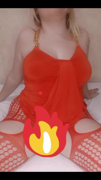 Tip to See Uncensored Opened Pussy