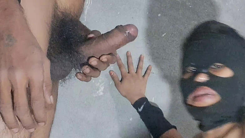 Monju: Menghisap batang dan Mengambil Semua Air