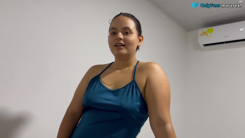 MaRaSexx: Mein dreckiges Dienstmädchen hat einen Arsch!
