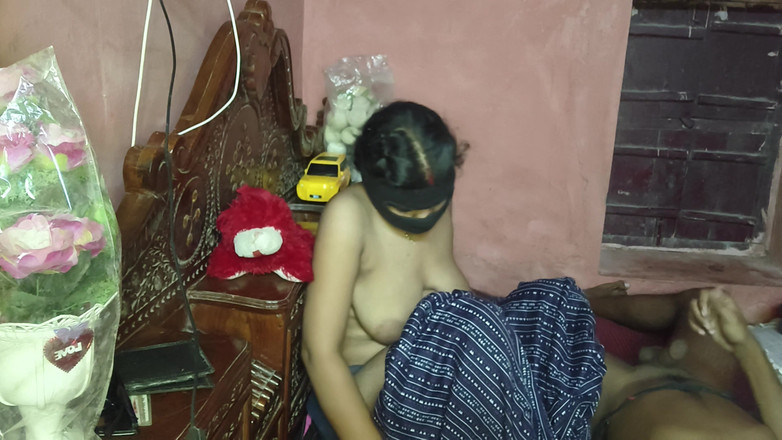 Nehatop123: 年轻哥的姐夫做爱