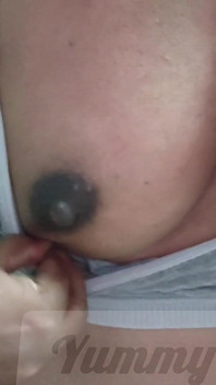 Esposa sudiana deliciosa Sunitha tocada y tetas expuestas