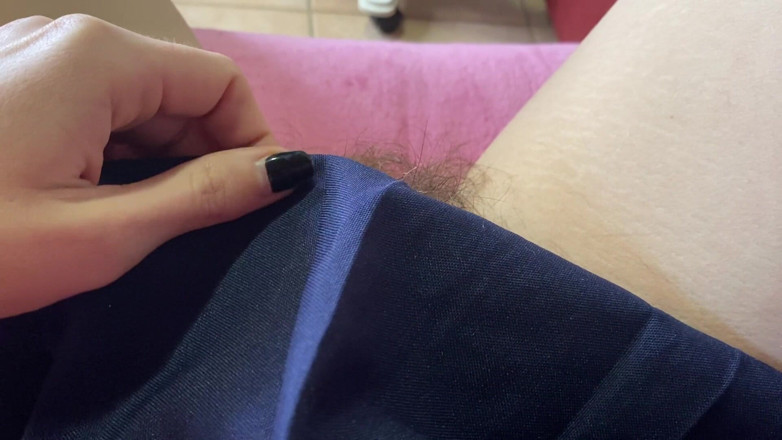 Cuteblonde666: 毛むくじゃらの茂みフェチのクローズ アップ