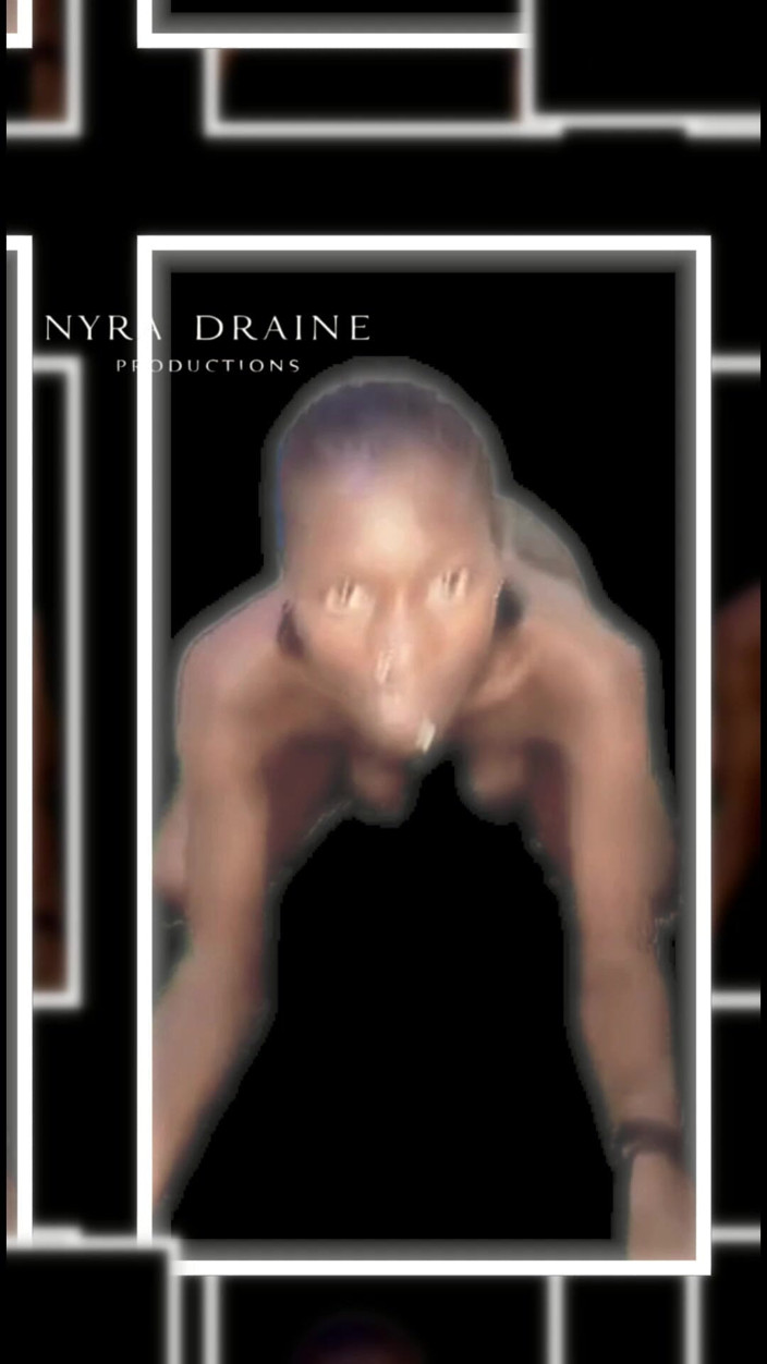 Nyra Draine: Spermahungrige ugandische schlampe spielt mit gefüllten kondomen