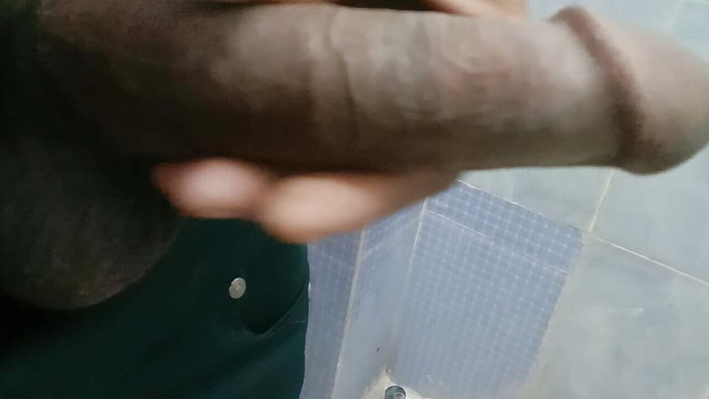 arxmaster: Velký černý penis indické ruční práce v koupelně