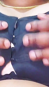 Desi Horny Bhabhi Wants Massage Hardcore Sex
