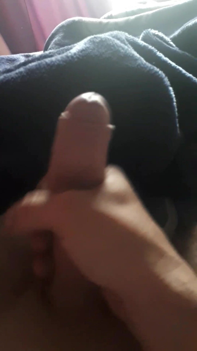 Masturbation (8 inch cock)