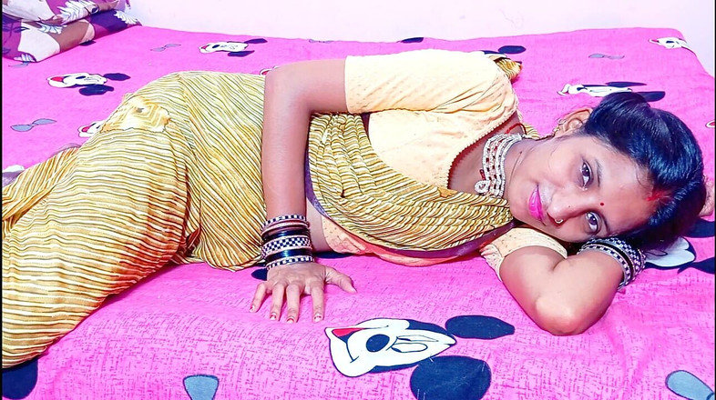 BadAim6: De Indische nieuwe Deshi village Bhabhi Devar hete romantische neukvideo...