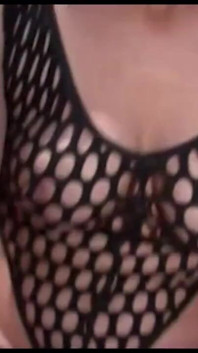 Milf rambut merah suka kontol di memek di mulut