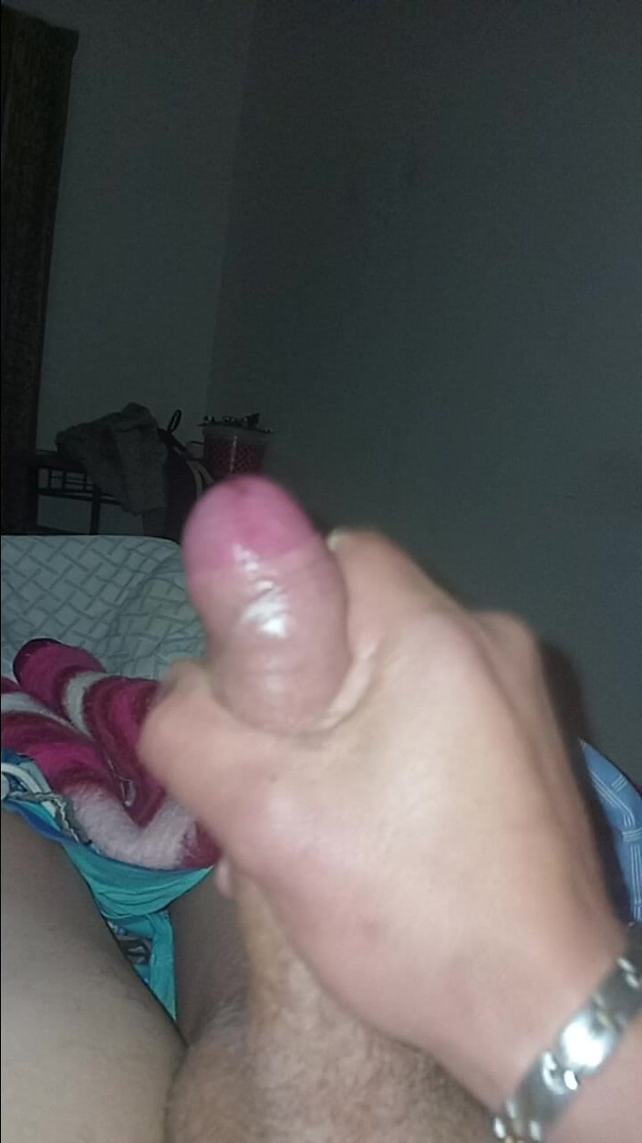 ELFIE33: Masturbare