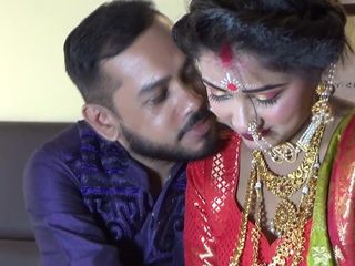 Bollywood porn: Indiano quente casal profundo romance e foda