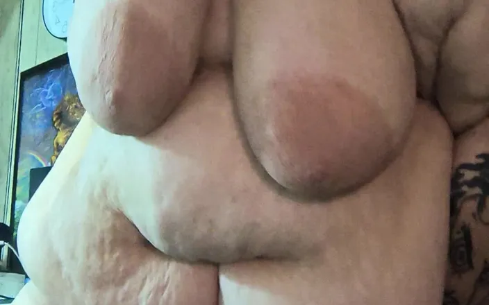 HerculesnVENUS: Asshole Squirting Sprayed All Day