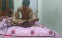 Telugu Couple: Телугу мужчина трахает волосатую киску сексуальной индийской жены с большими сиськами