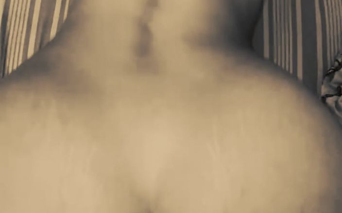 Purvanchaliqueen: 인도 거유 B&amp;w