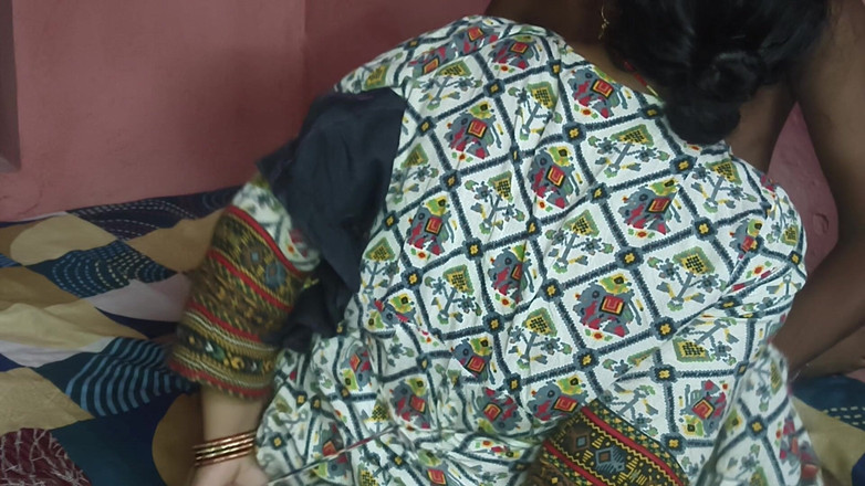 pujasexy351: Sexy indická Bhabhi Hot Prsa