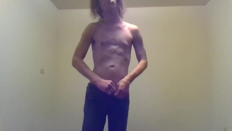 LilTaste: Transgirl Pre-op topless in alleen spijkerbroek, opgewonden | Zelffotografie poseren
