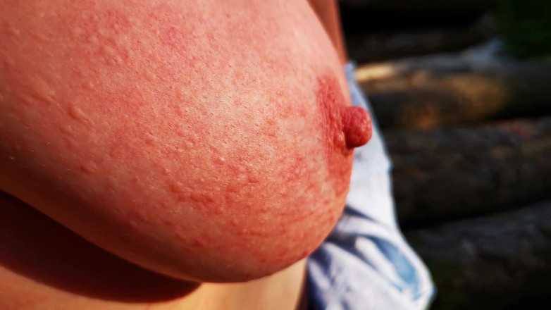 Bouncy Tits Action: Zadek, prsa a vagína venku - Dc