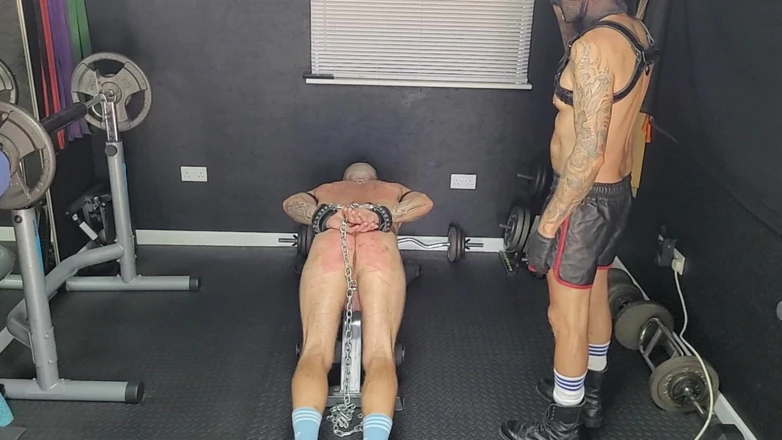 Sexydick: Sự hài lòng phần1 trừng phạt