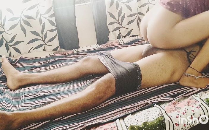 Desishycouple: Video seks istri teman. Bagian 3.