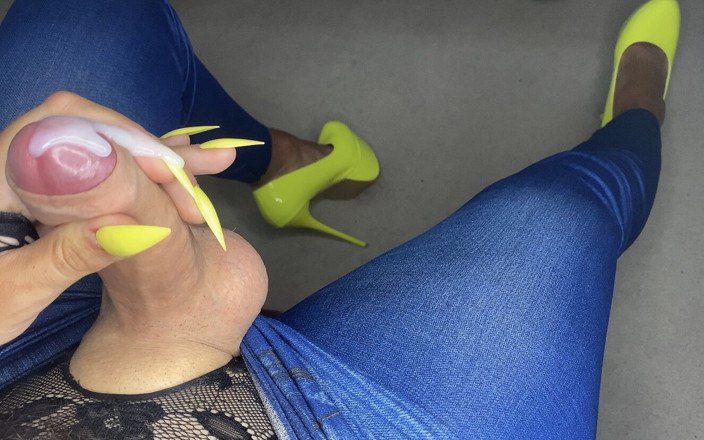 Jenna Jerkin: Szarpanie na wysokich obcasach